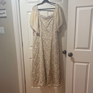 SHEIN Cream Floral Midi Dress